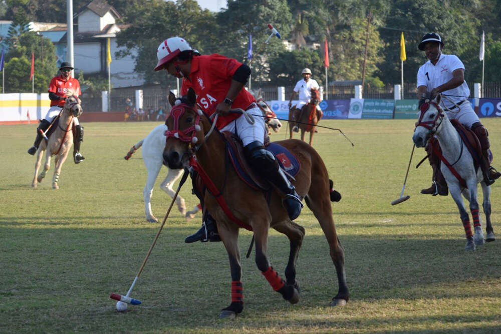 Team USA's Jorge Vasquez controls the ball. 