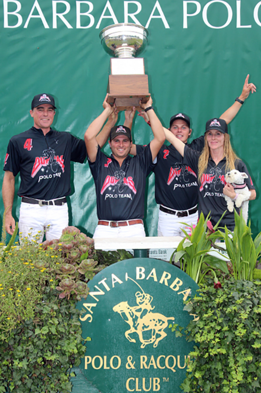 2020 Pacific Coast Circuit Intra-Circuit Cup champions Dundas ©David Lominska